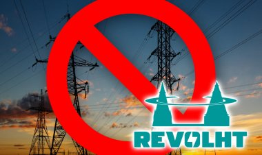 Bekolo offusquée ; Revolht abasourdi !